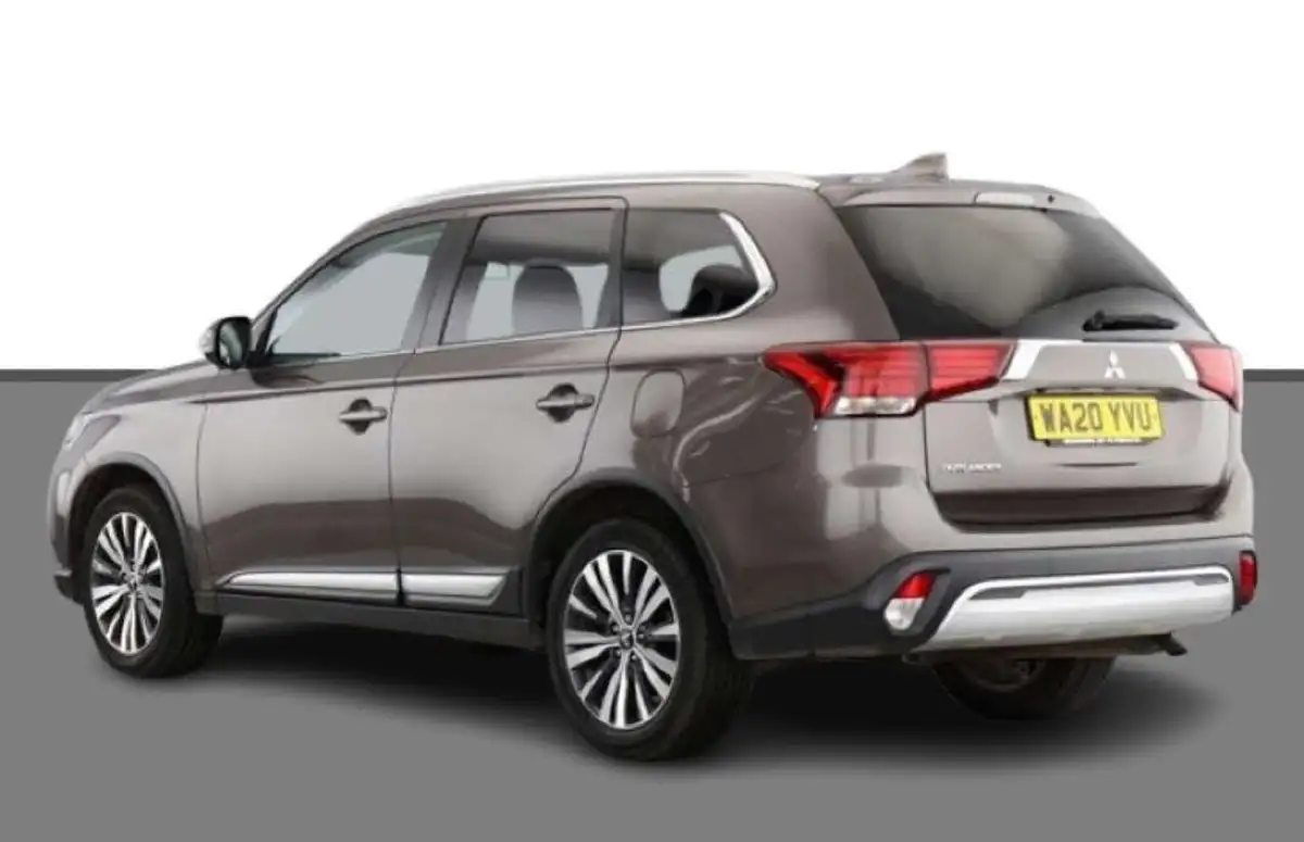 2020-mitsubishi-outlander-20-exceed-big-4