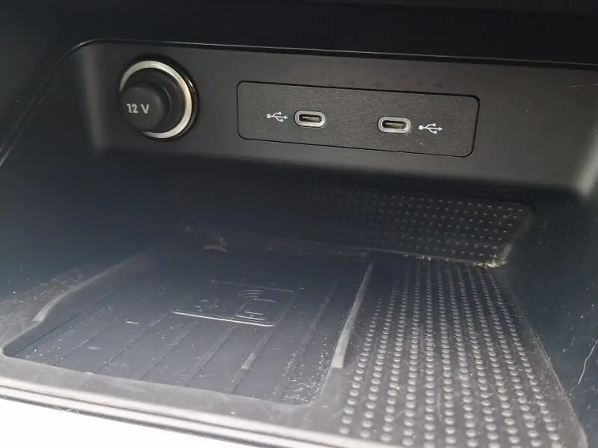 2024-cupra-ateca-15-ecotsi-v2-big-12