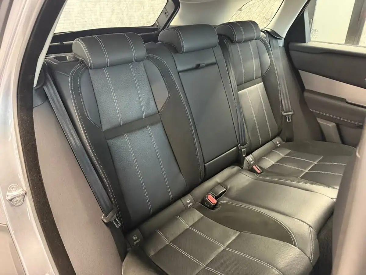 2022-land-rover-range-rover-velar-20-d200-r-dynamic-se-big-23