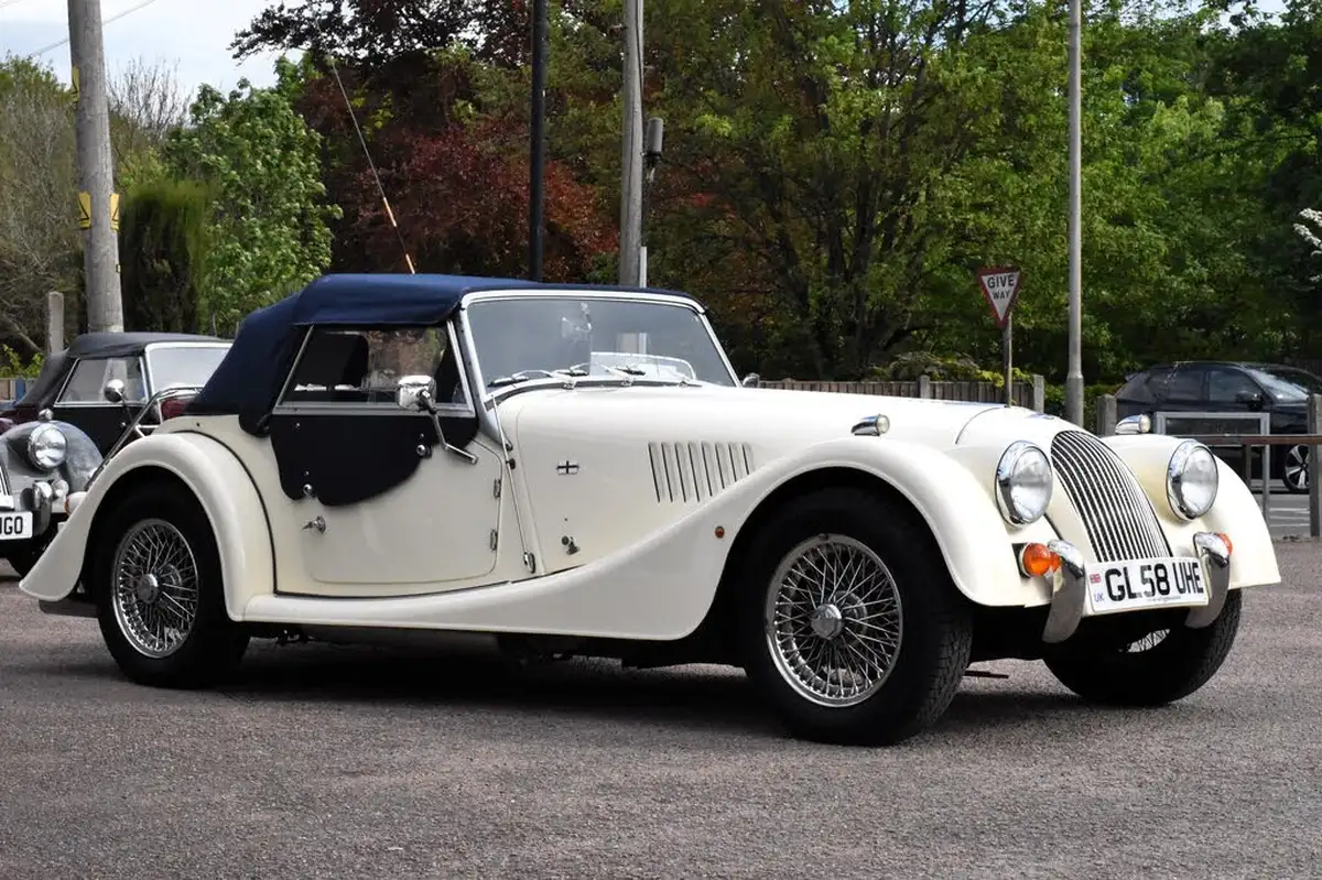 2008-morgan-44-big-17