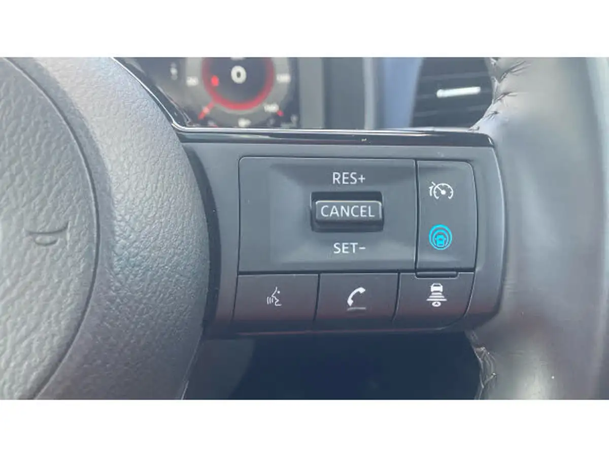 2022-nissan-qashqai-13-dig-t-tekna-140ps-big-32