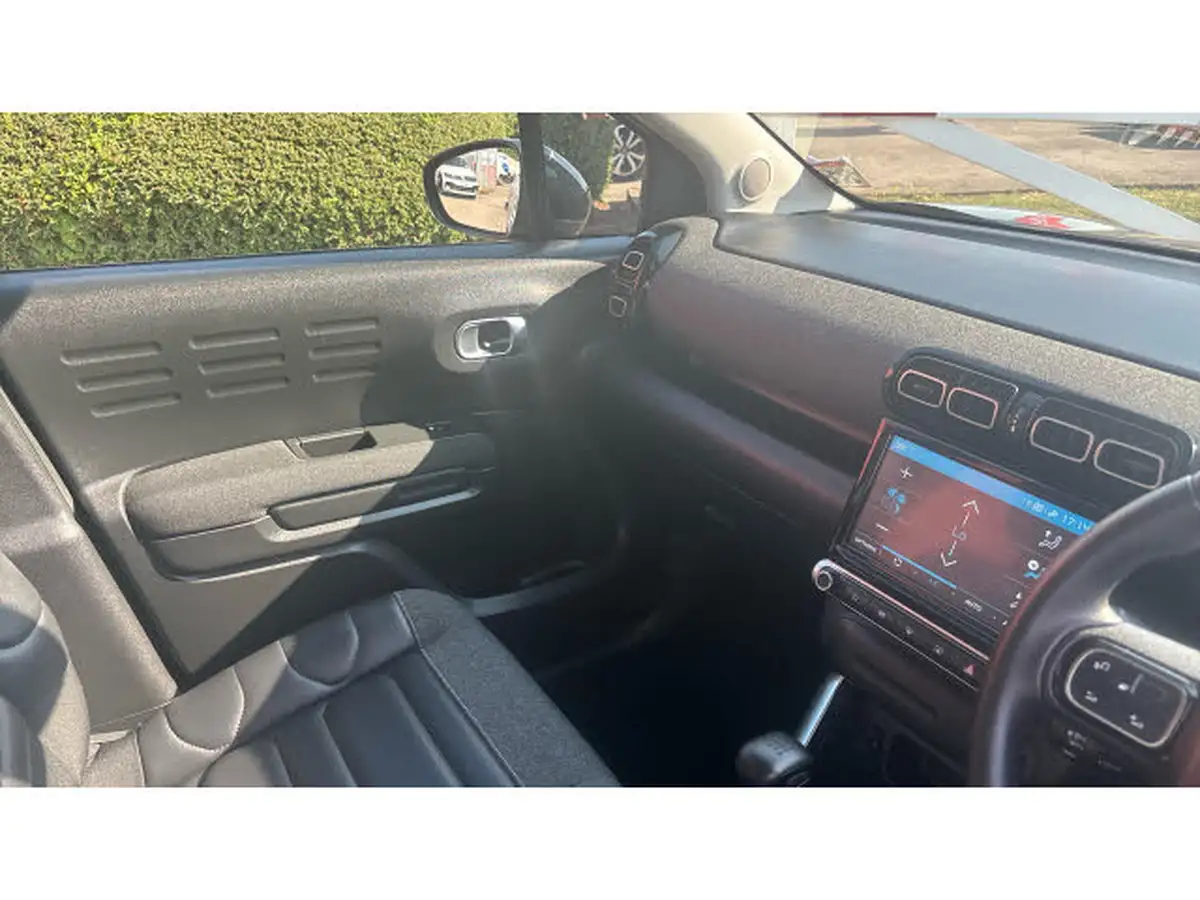 2023-citroen-c3-aircross-12-puretech-shine-plus-110ps-big-13