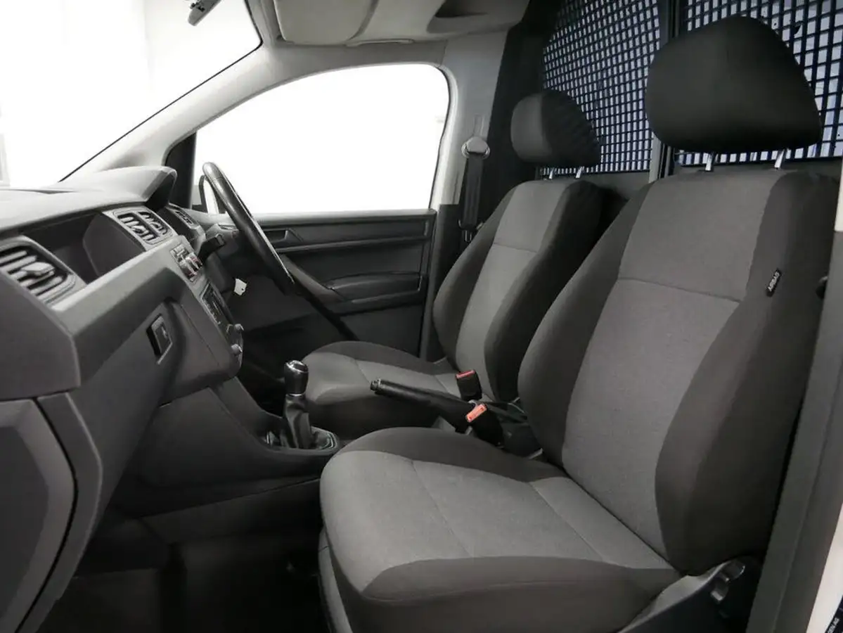 2020-volkswagen-caddy-20tdi-c20-trendline-bmt-big-3