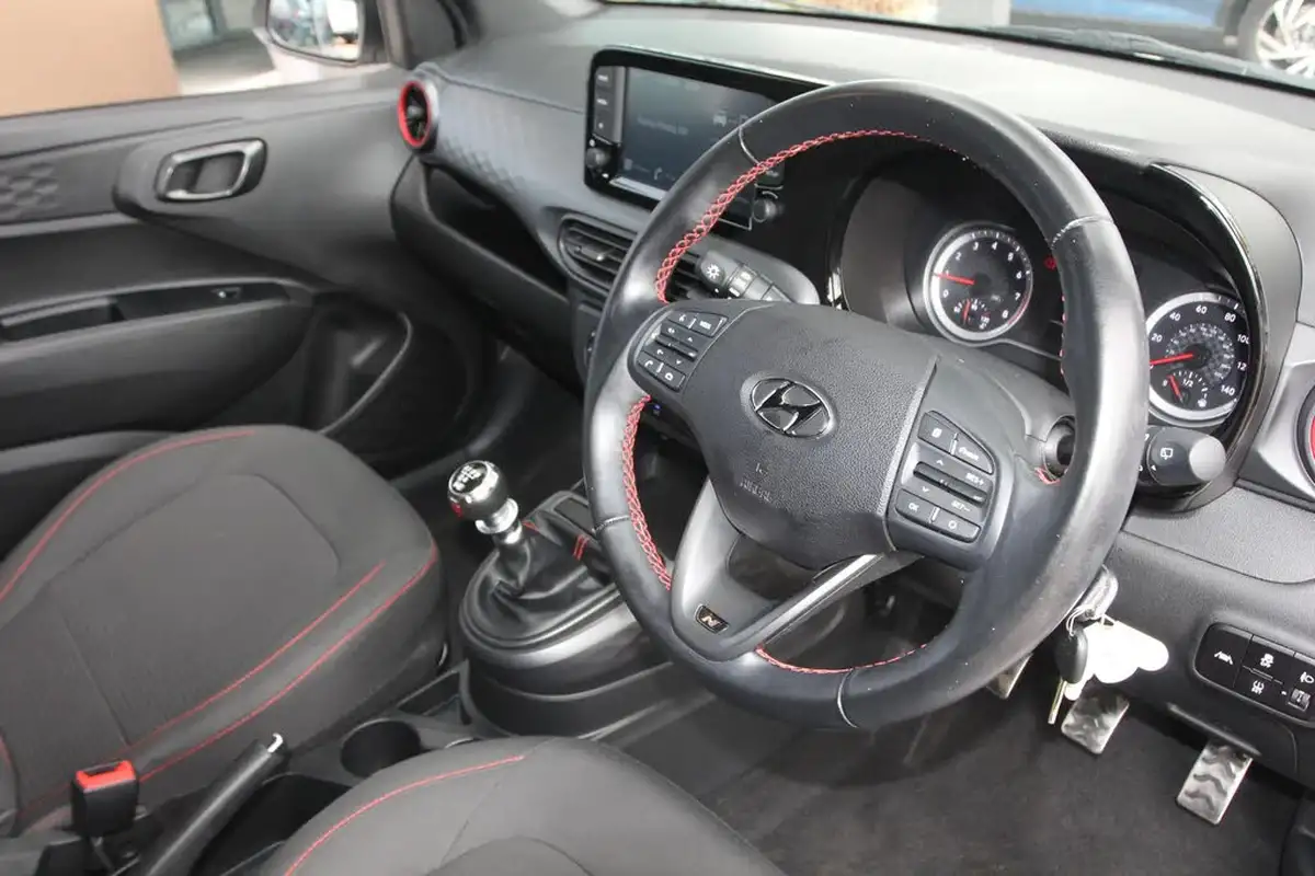 2021-hyundai-i10-10-t-gdi-n-line-big-8