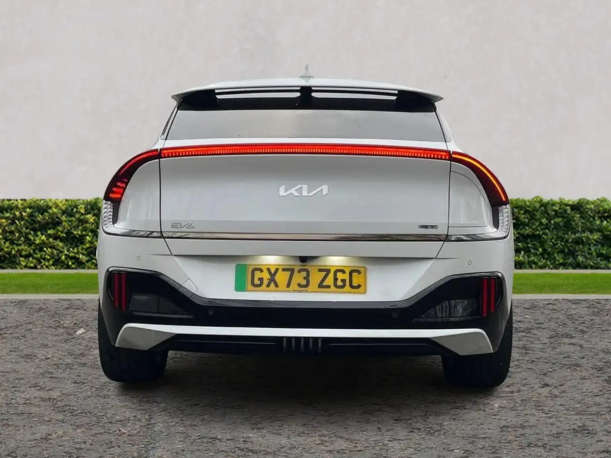 2023-kia-ev6-e-gt-big-3