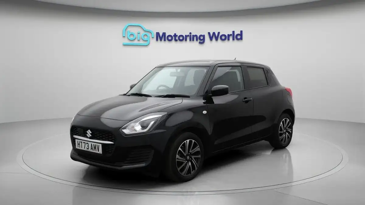 2024-suzuki-swift-12-dualjet-sz-l-big-3