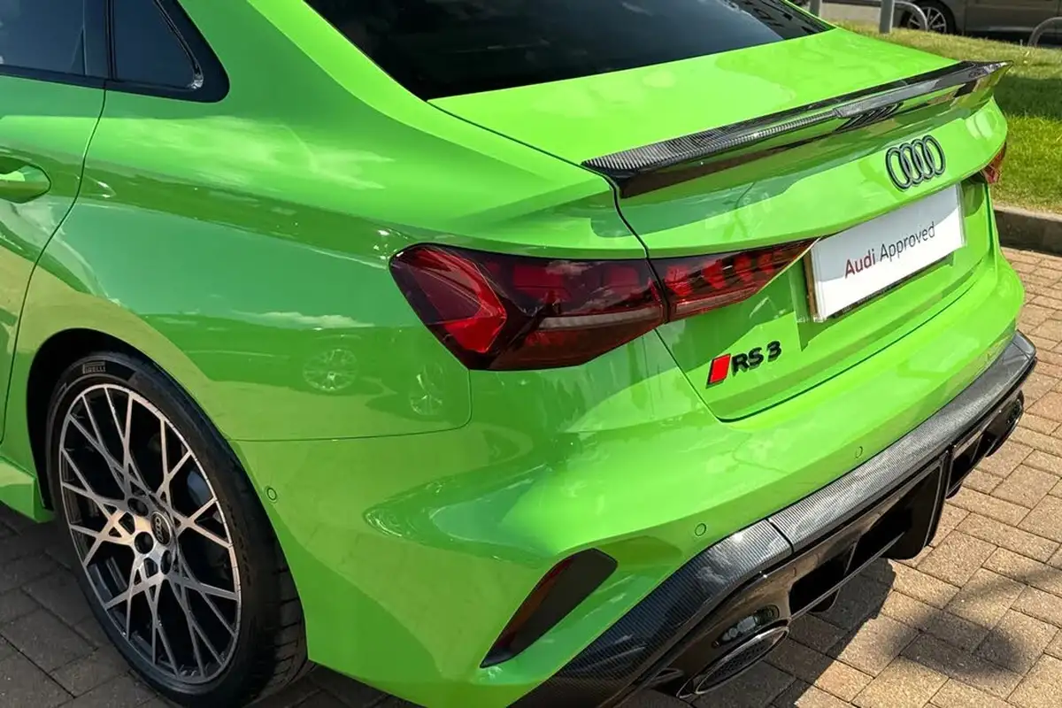 2025-audi-rs3-25-tfsi-carbon-vorsprung-saloon-4d-big-6