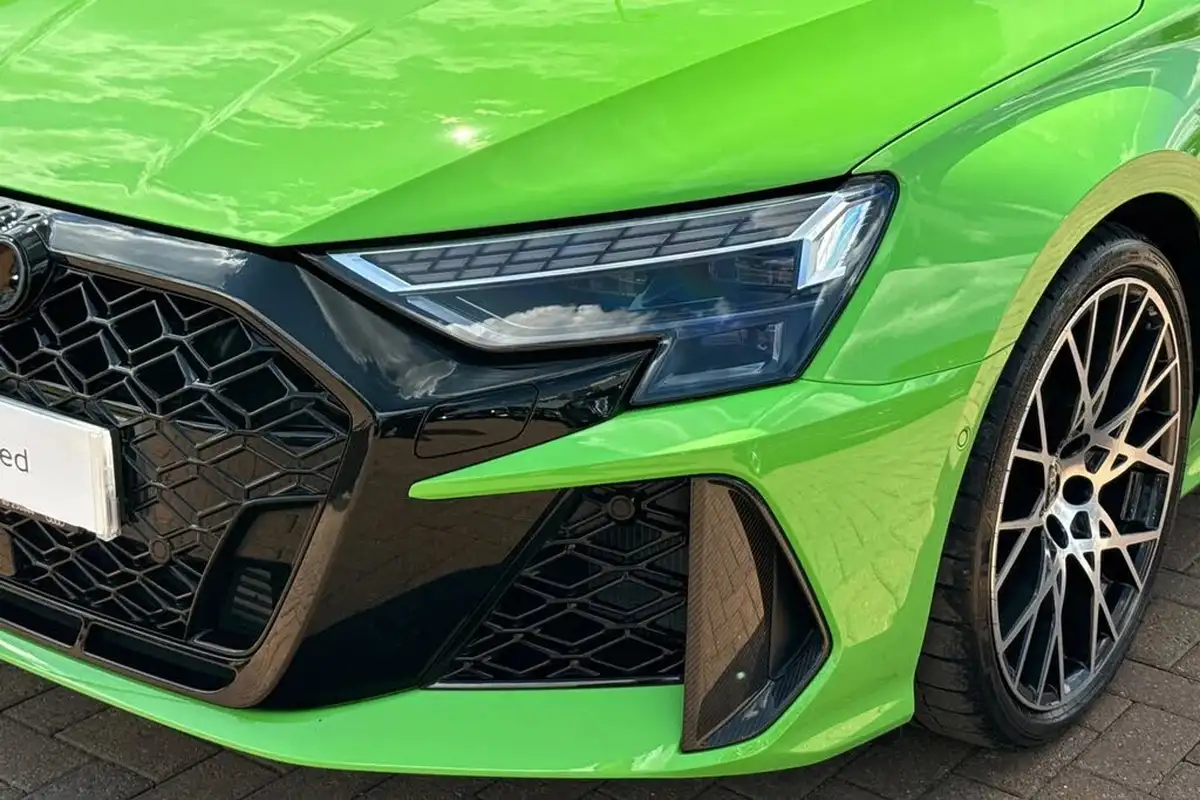 2025-audi-rs3-25-tfsi-carbon-vorsprung-saloon-4d-big-30