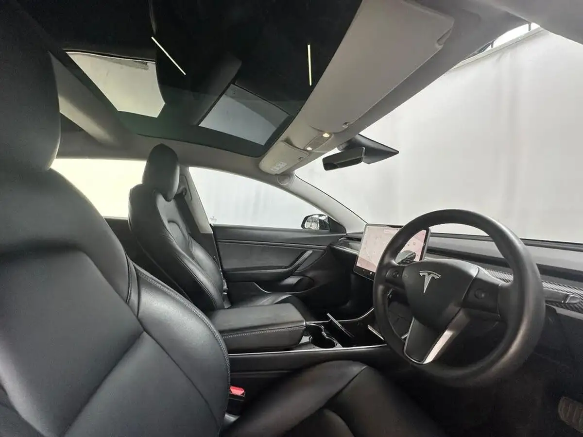 2020-tesla-model-3-e-standard-plus-big-19
