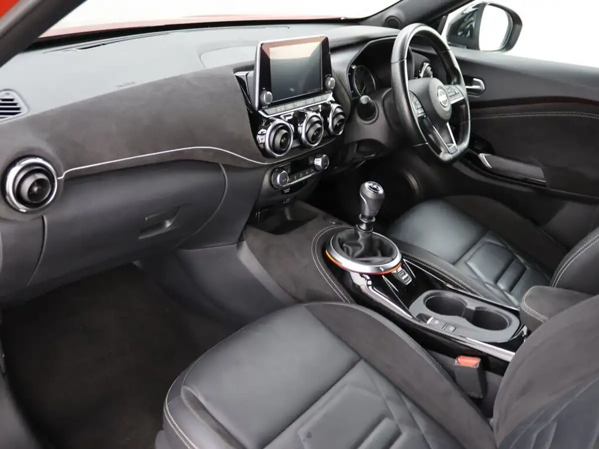 2022-nissan-juke-10-dig-t-tekna-big-24