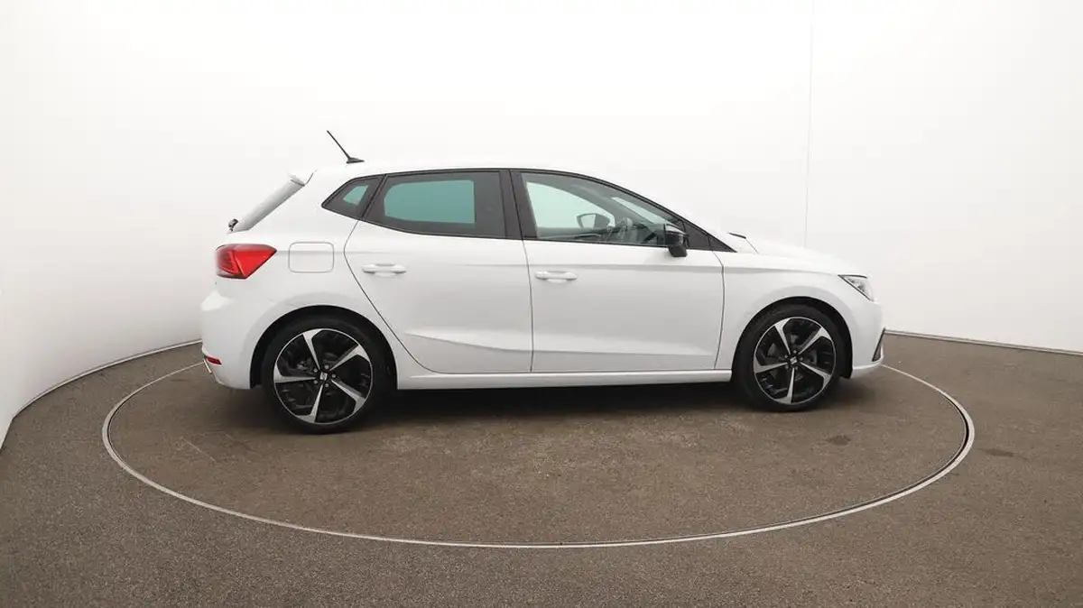 2022-seat-ibiza-10-tsi-fr-sport-110ps-big-49