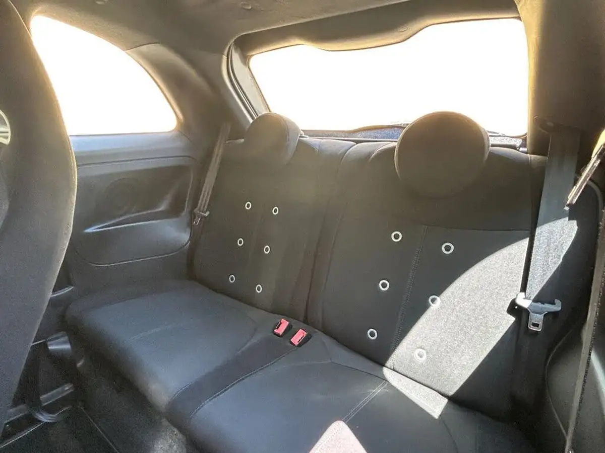 2018-abarth-595-14-tjet-big-14
