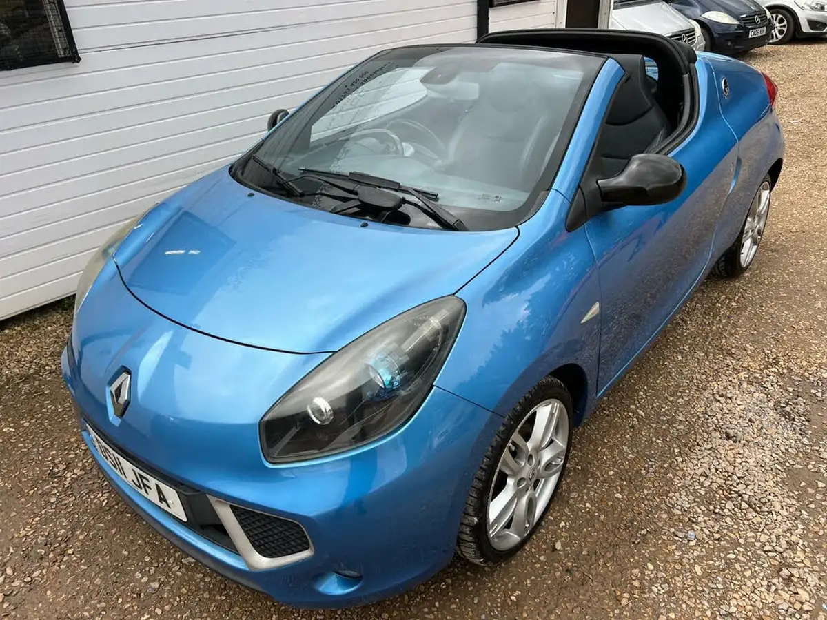 2011-renault-wind-roadster-12-gt-line-big-1