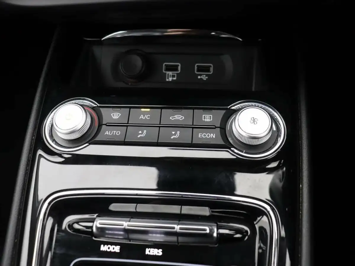 2022-mg-mg5-e-exclusive-ev-long-range-big-15