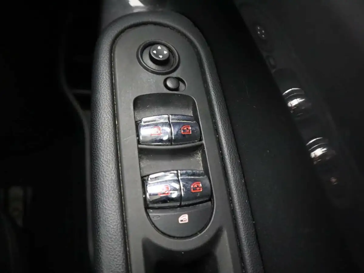 2019-mini-countryman-20-cooper-s-classic-auto-big-25