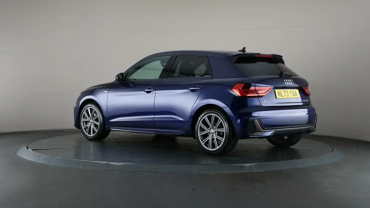 2023-audi-a1-10-30-tfsi-s-line-big-64