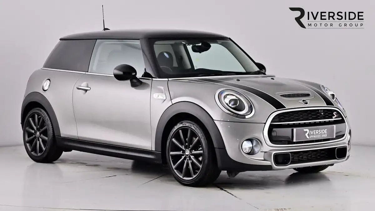 2019-mini-cooper-20-cooper-s-classic-189bhp-hatchback-3d-auto-big-0