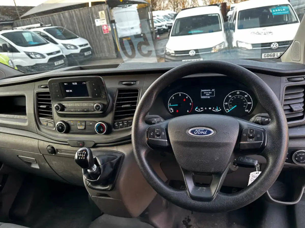 2021-ford-transit-custom-20tdci-300-l2h1-leader-130pseu6dt-panel-van-big-16