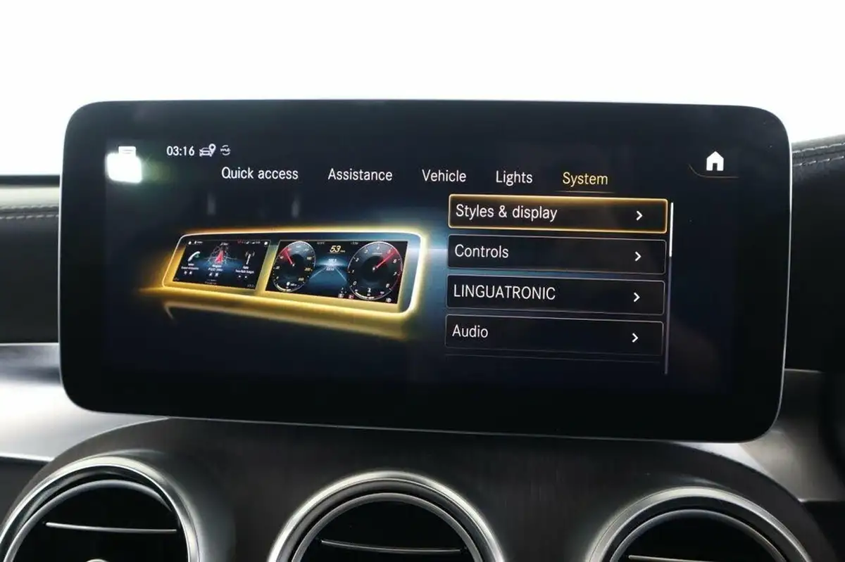 2021-mercedes-benz-glc-class-20d-glc300d-amg-line-premium-plus-245ps-station-wagon-5d-big-45