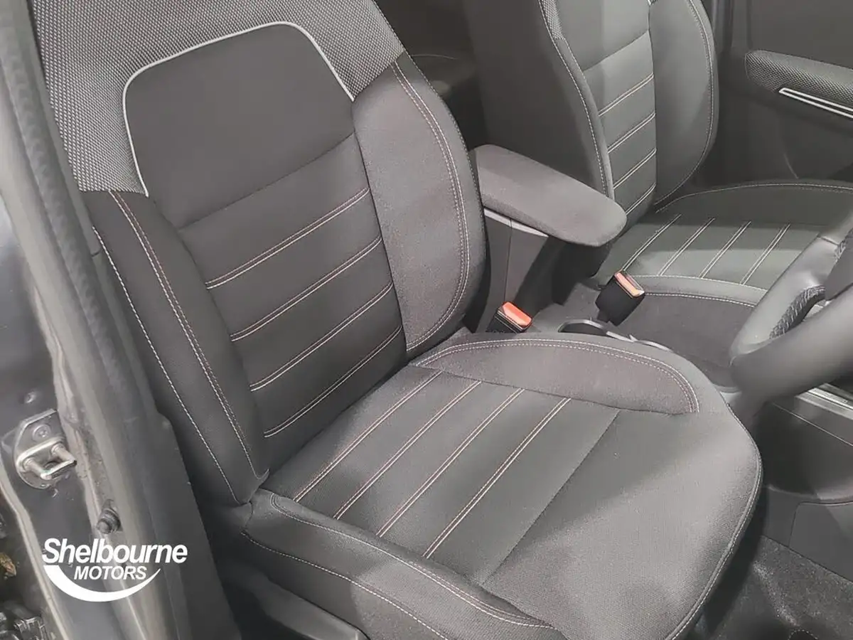2023-dacia-jogger-16-tce-extreme-se-big-33