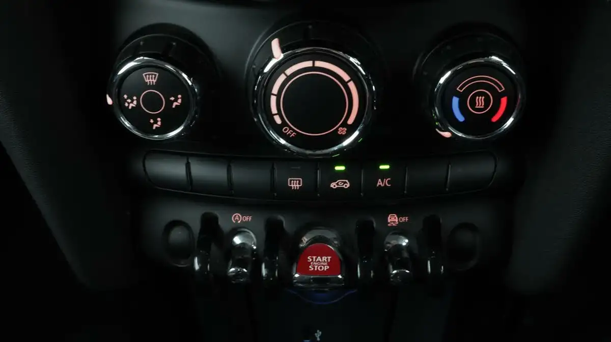 2021-mini-cooper-15-cooper-classic-hatchback-3d-auto-big-12