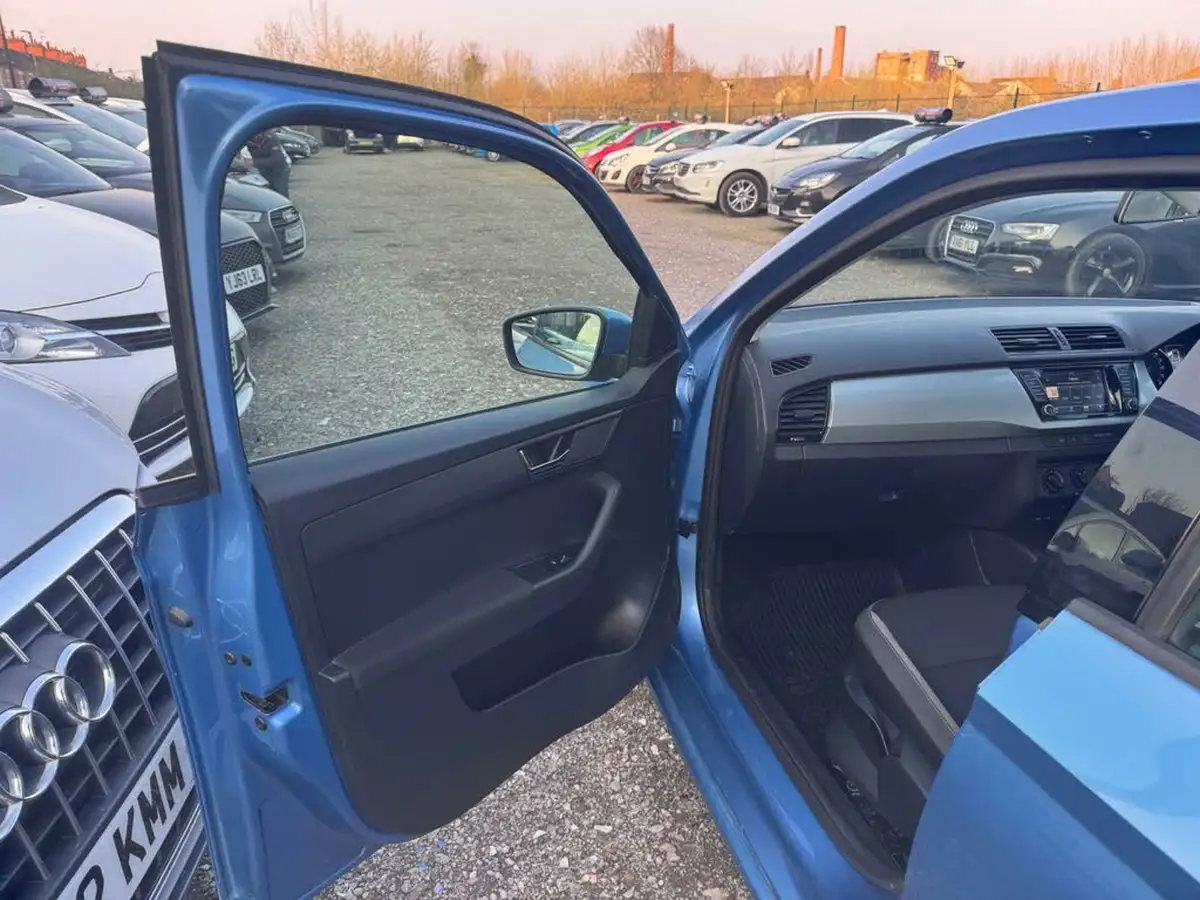 2016-skoda-fabia-14tdi-se-hatchback-big-20