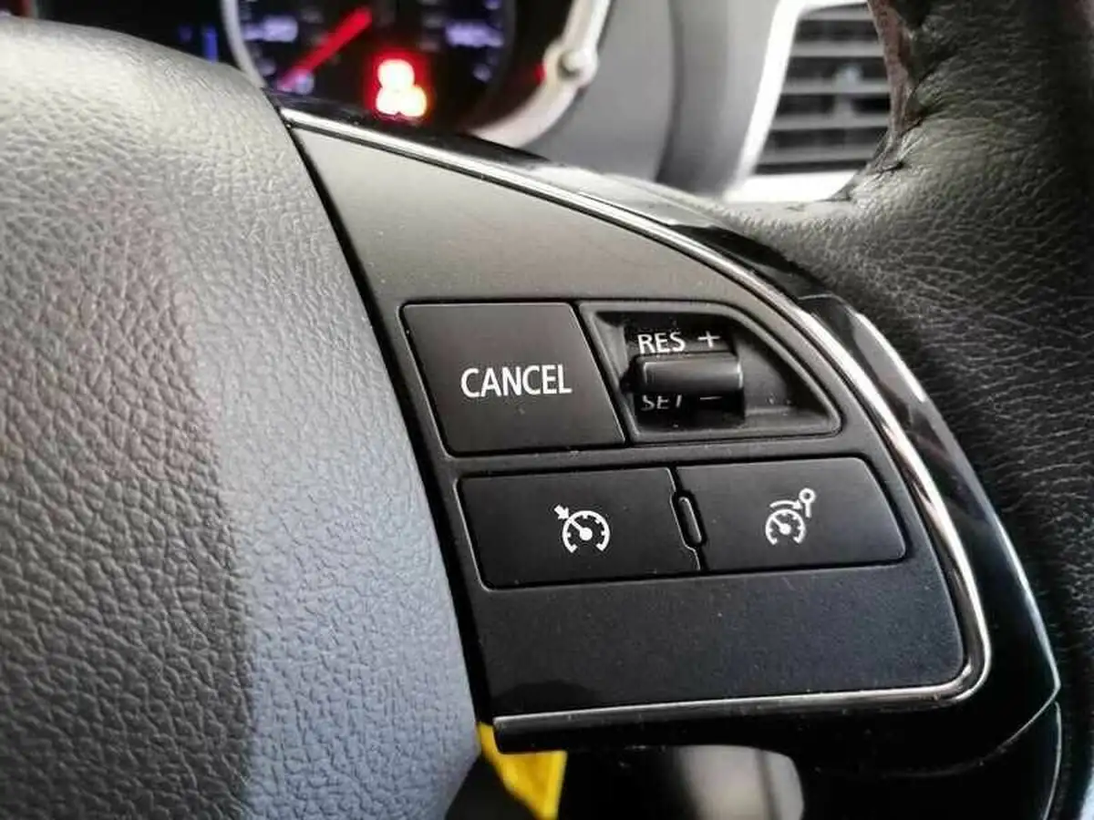 2018-mitsubishi-eclipse-cross-15-2-big-19