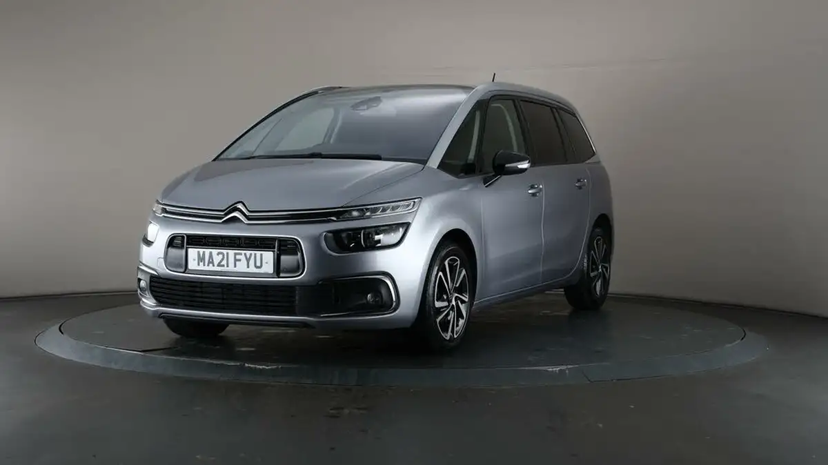 2021-citroen-grand-c4-spacetourer-12-puretech-sense-big-41