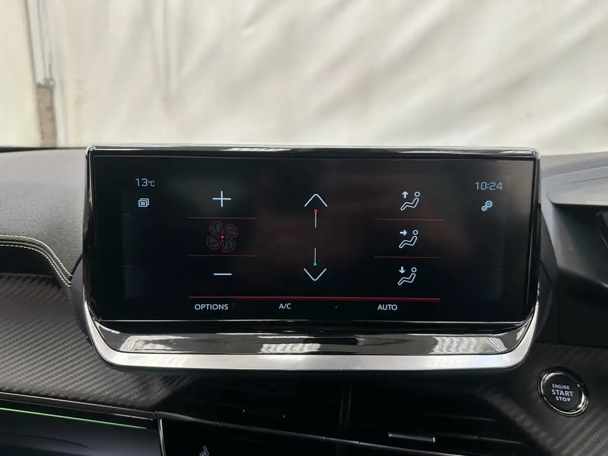 2022-peugeot-2008-suv-12-puretech-gt-eat8-big-11