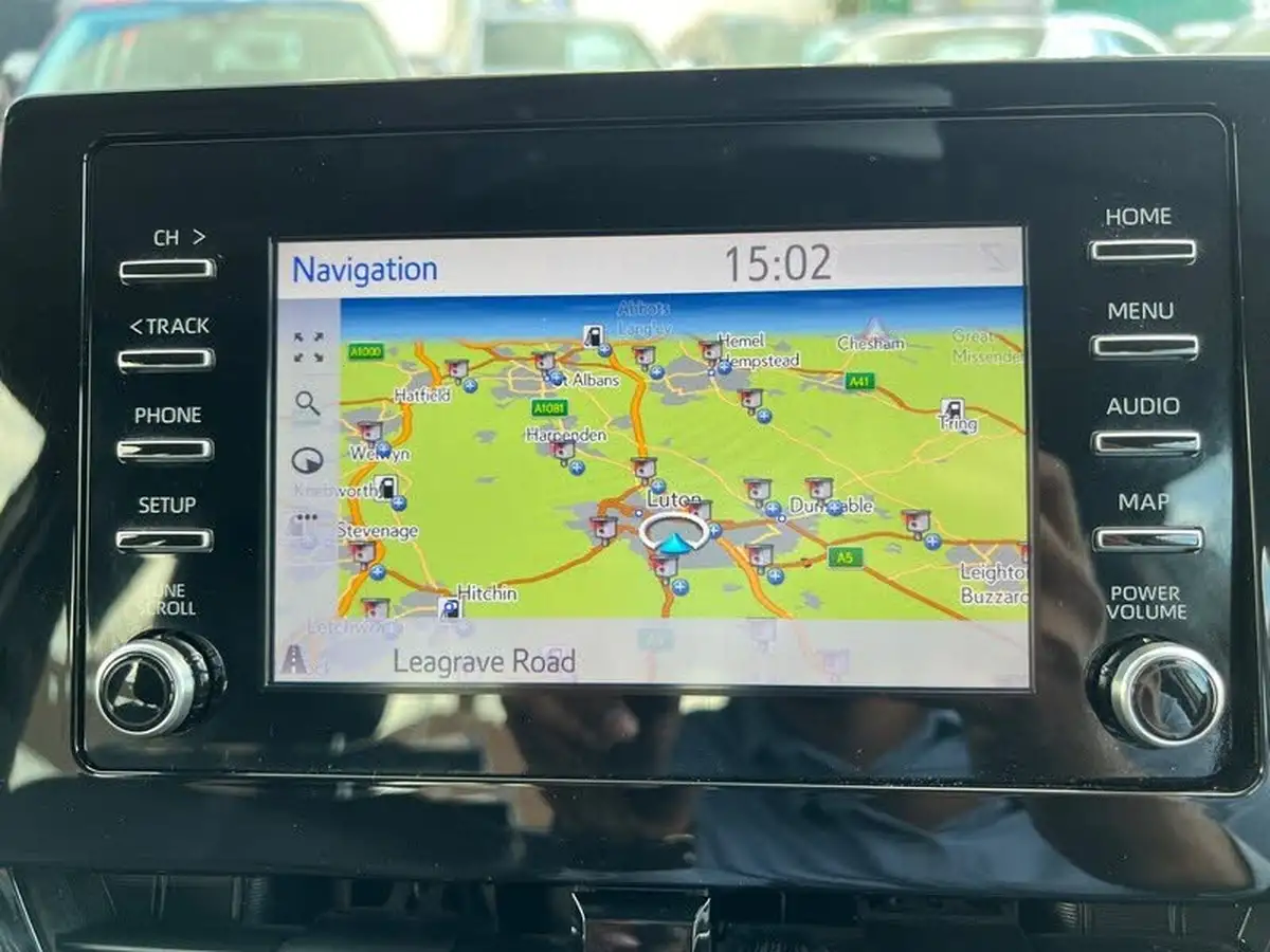 2021-toyota-camry-25-vvt-i-design-big-58