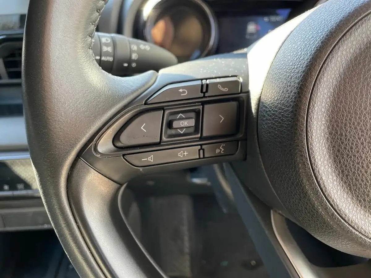 2023-mazda-mazda2-15-select-big-15