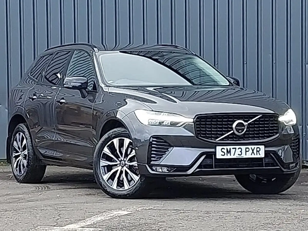 2023-volvo-xc60-20td-b4-plus-big-0