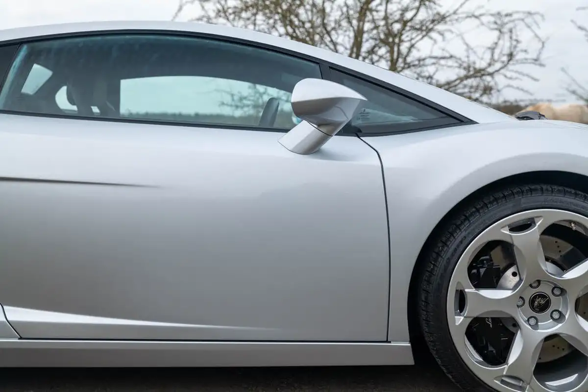 2004-lamborghini-gallardo-50-big-18