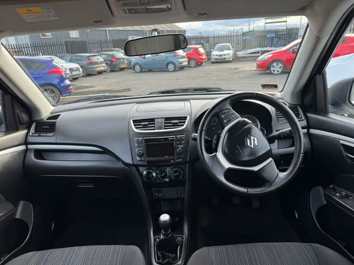 2014-suzuki-swift-12-sz3-94ps-5d-big-26