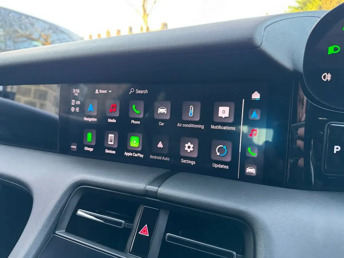 2020-porsche-taycan-e-4s-571ps-performance-battery-plus-big-26
