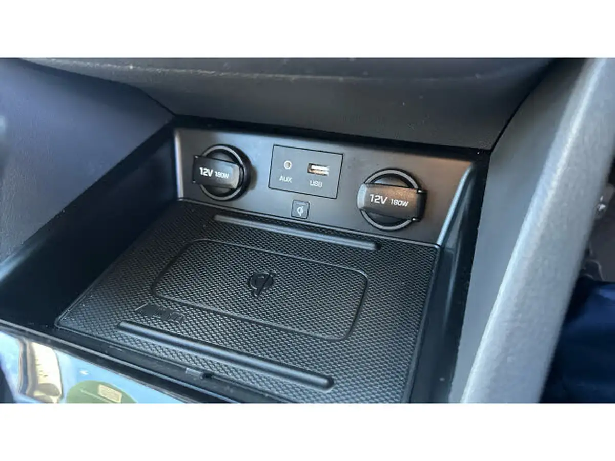 2018-hyundai-ioniq-16-gdi-premium-hybrid-big-24