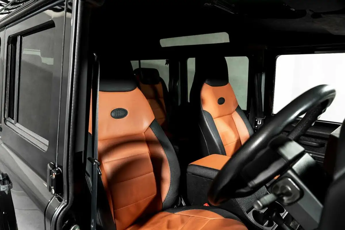 2016-land-rover-110-defender-22td-xs-22i-station-wagon-5-drs-big-10