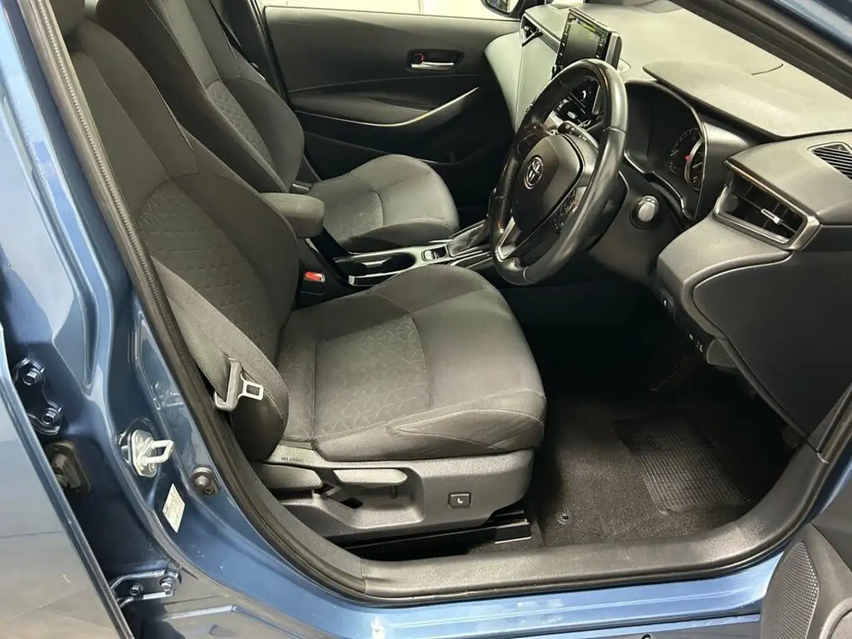 2019-toyota-corolla-18-vvt-i-icon-trk-touring-sports-5d-big-46