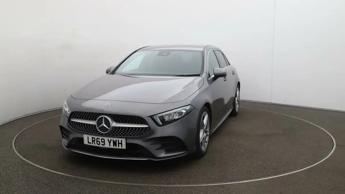 2019-mercedes-benz-a-class-13-a200-amg-line-executive-hatchback-5d-7g-dct-big-36