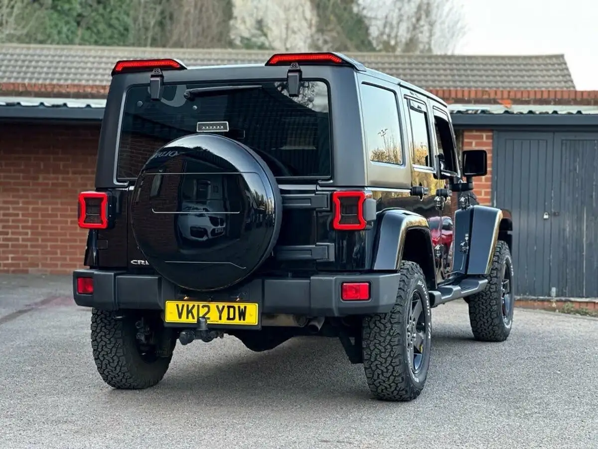 2012-jeep-wrangler-28crd-sahara-5d-auto-big-16