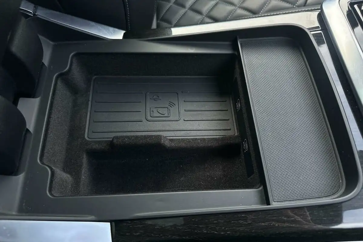 2023-audi-sq7-40-tfsi-black-edition-big-12