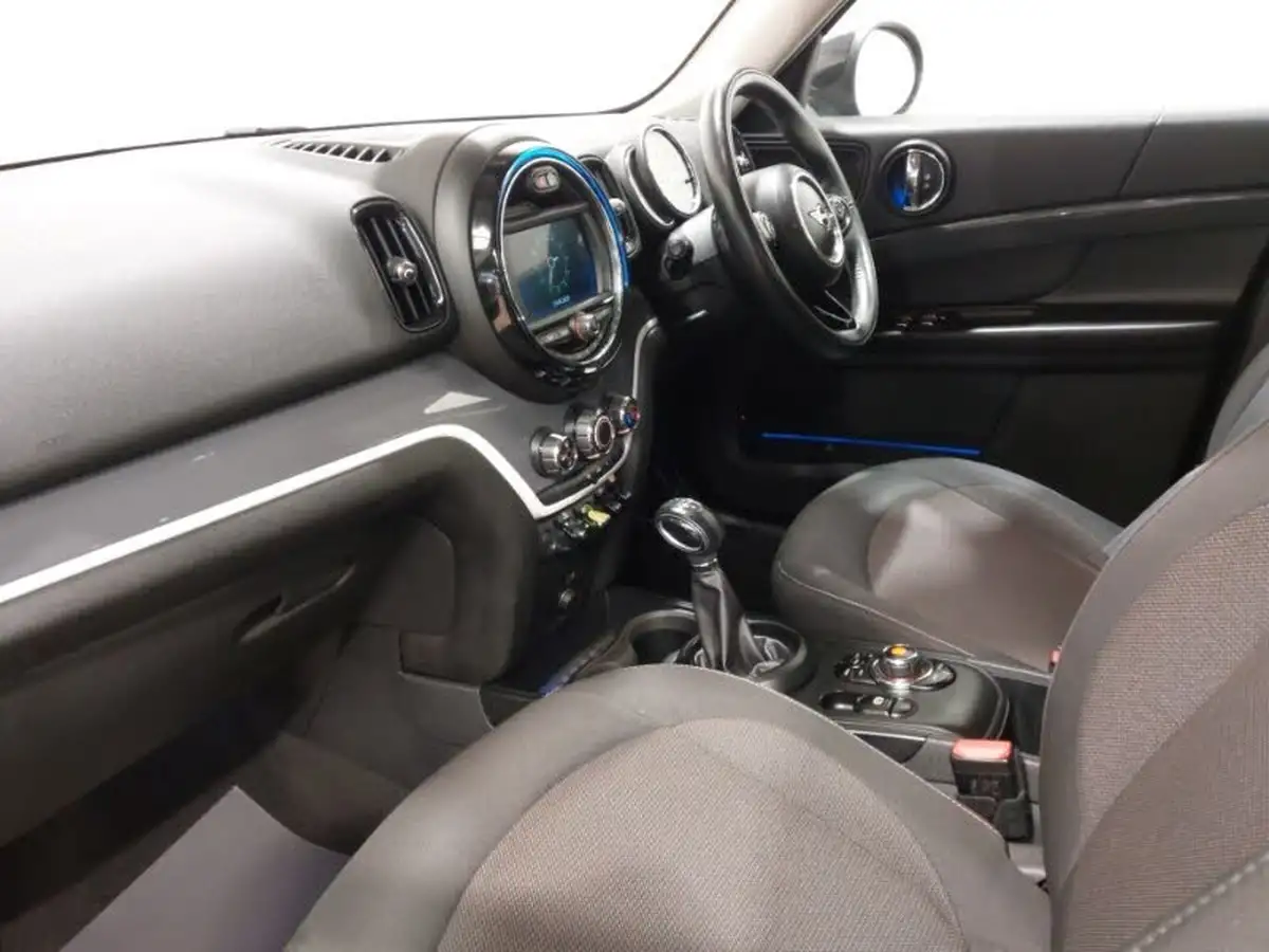 2019-mini-countryman-15-cooper-s-e-phev-exclusive-comfortnav-plus-big-4