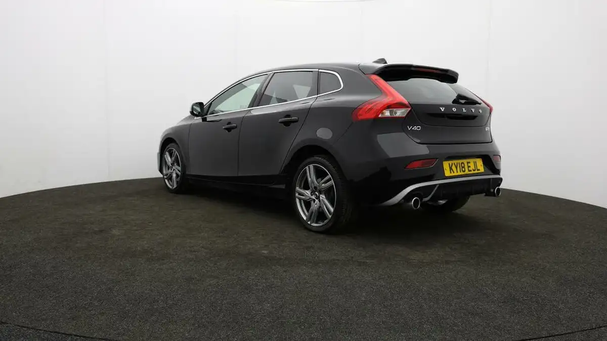 2018-volvo-v40-20td-d3-r-design-pro-big-68