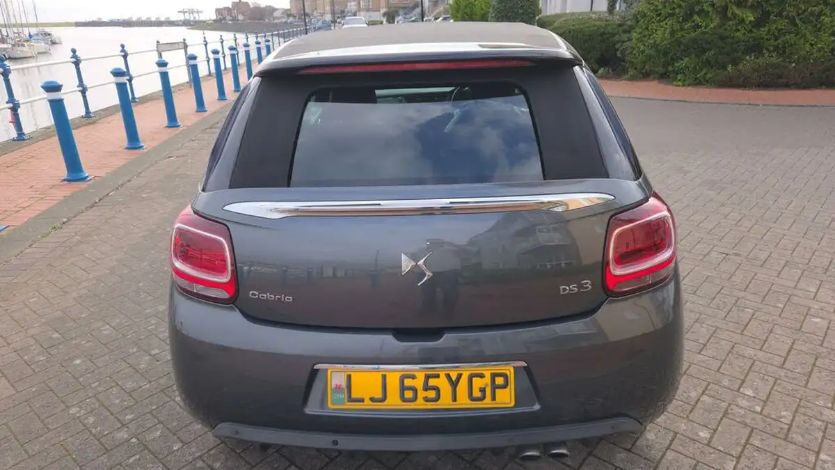 2015-ds-ds-3-cabrio-16-dsport-big-5
