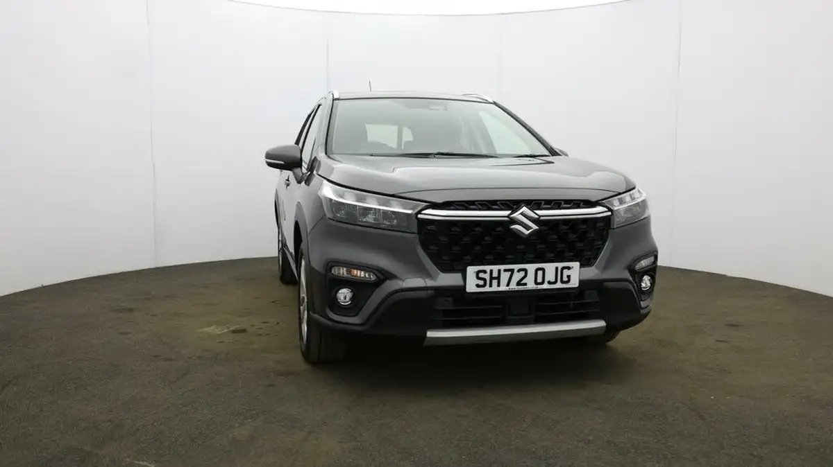 2022-suzuki-s-cross-15-motion-big-42