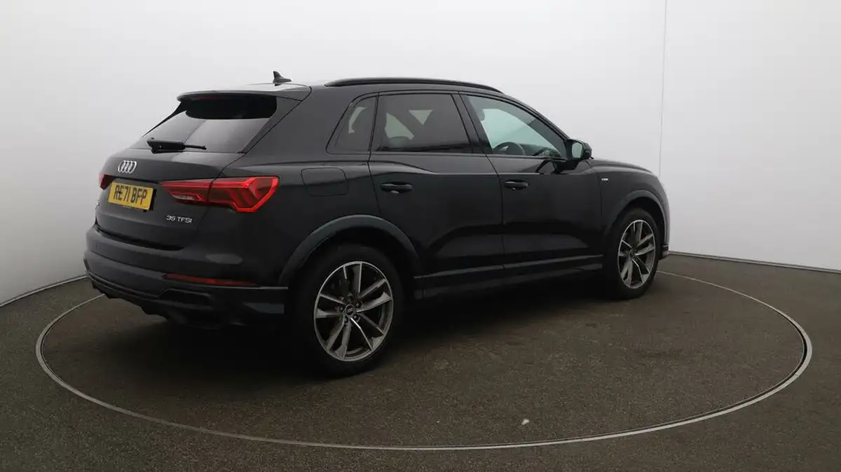 2021-audi-q3-15-35-tfsi-black-edition-codcomfort-sound-pack-station-wagon-big-52