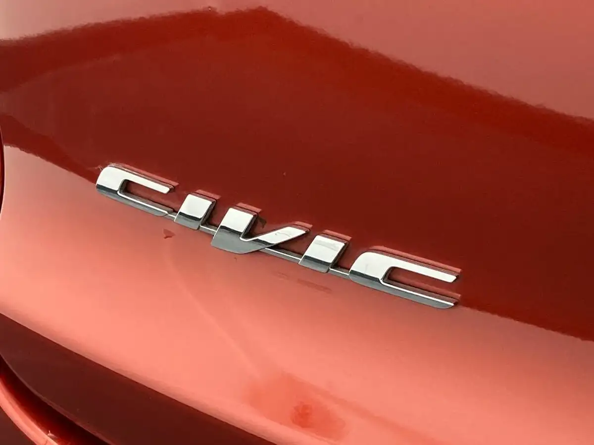 2015-honda-civic-18-sr-tourer-big-54