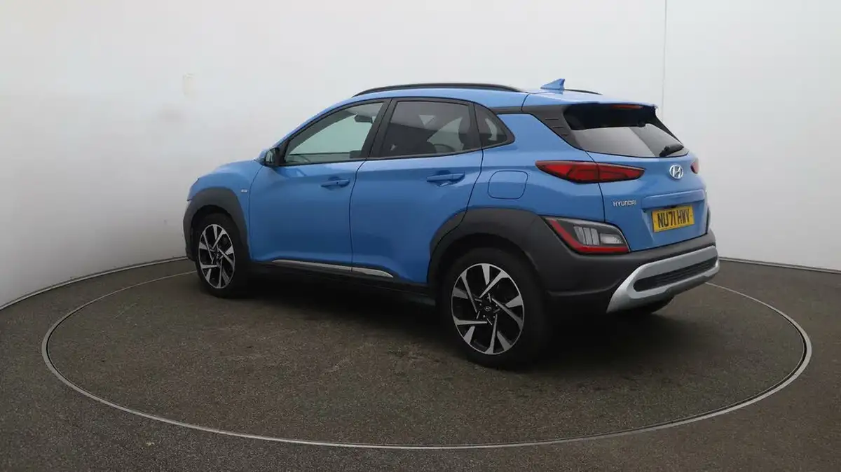 2021-hyundai-kona-10-t-gdi-premium-48-volt-mhev-big-55