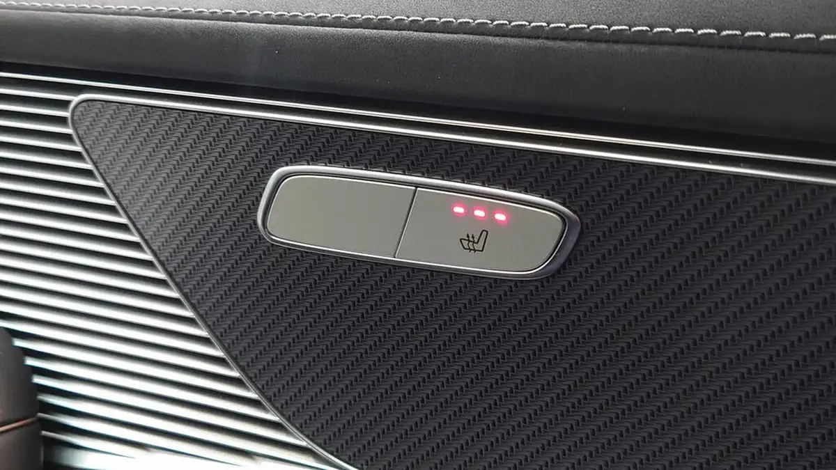 2023-mercedes-benz-eqc-e-eqc-400-amg-line-edition-big-14
