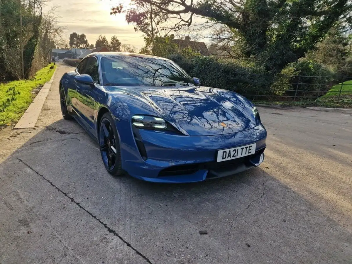 2021-porsche-taycan-e-turbo-performance-battery-plus-big-3